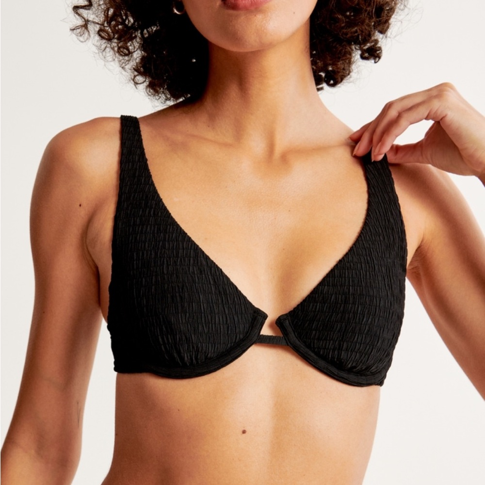 NWT Abercrombie and Fitch High Apex Bikini Top - Picture 3 of 5